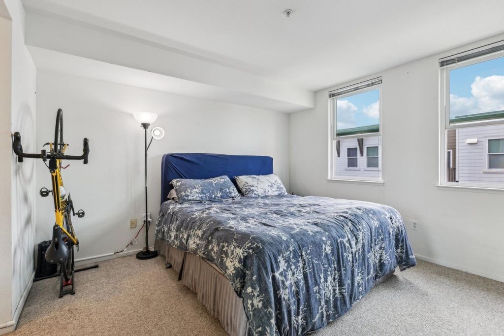 property-img