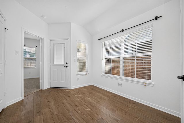 146 W Coralburst Loop, Montgomery, TX 77316
