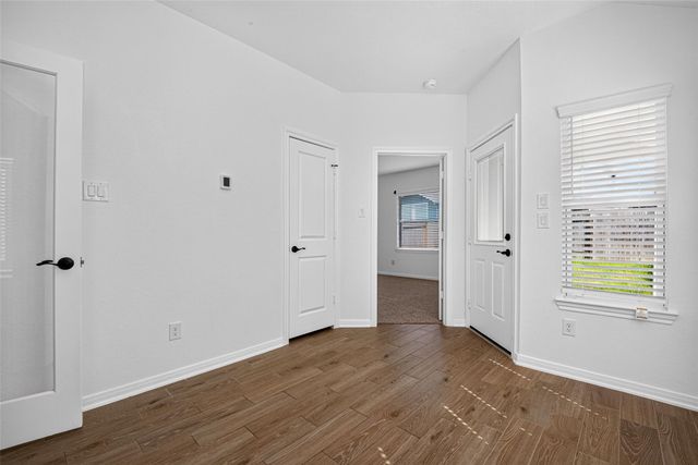 146 W Coralburst Loop, Montgomery, TX 77316