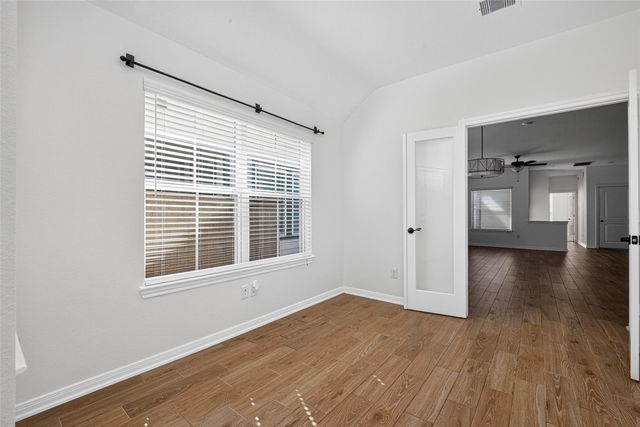 146 W Coralburst Loop, Montgomery, TX 77316