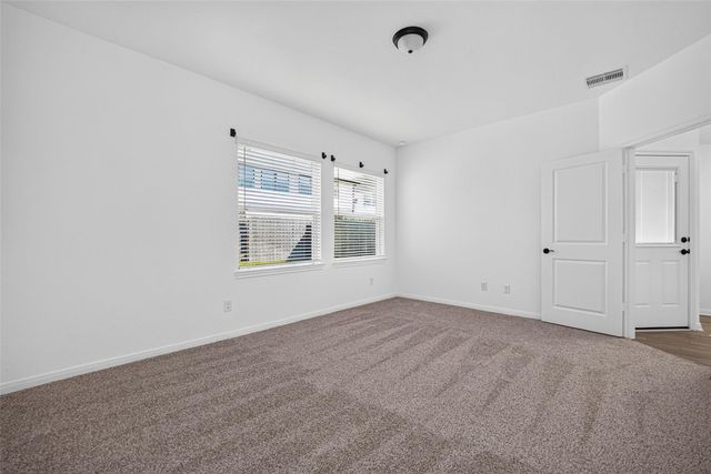 146 W Coralburst Loop, Montgomery, TX 77316