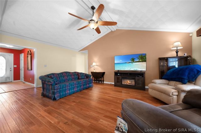 3012 Hamburg Pike, Jeffersonville, IN 47130