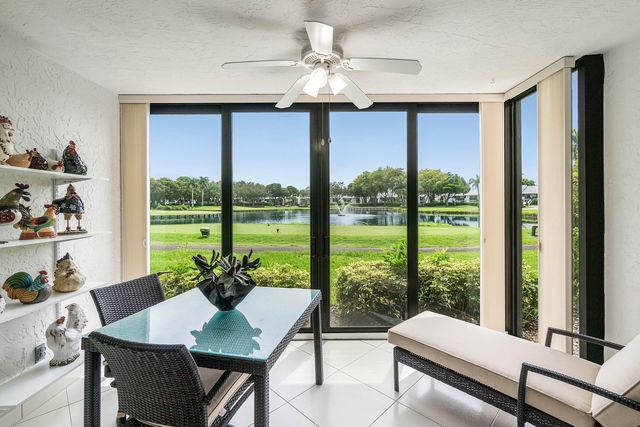 5154 Oakhill Lane 1014, Delray Beach, FL 33484