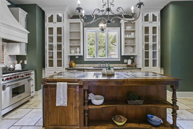 231 Merlot Drive, Lake Charles, LA 70611