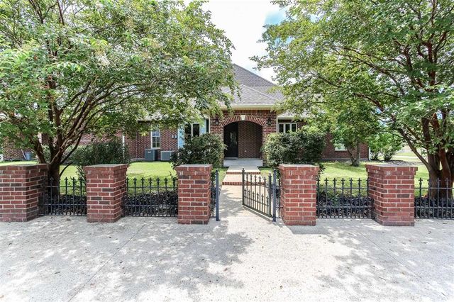 231 Merlot Drive, Lake Charles, LA 70611