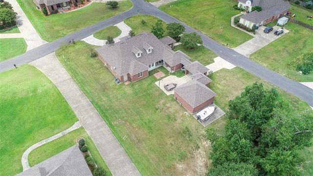 231 Merlot Drive, Lake Charles, LA 70611
