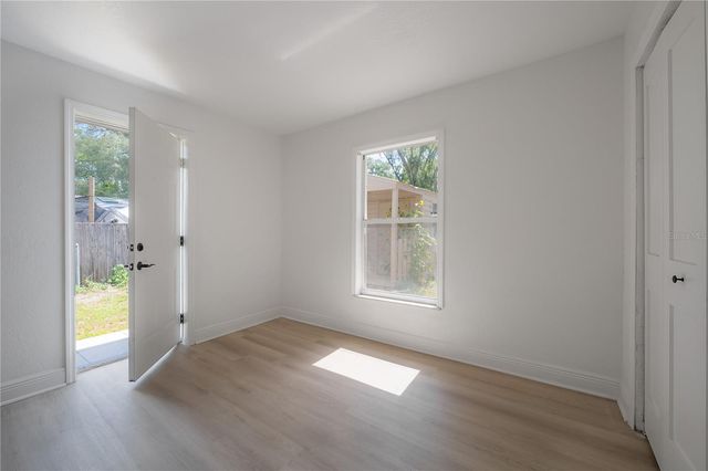 6042 HAZELWOOD DRIVE, Zephyrhills, FL 33542
