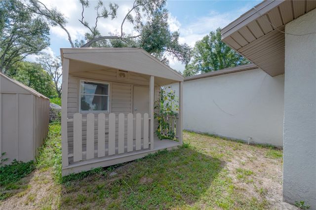 6042 HAZELWOOD DRIVE, Zephyrhills, FL 33542