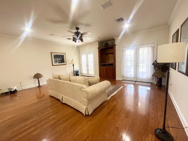 123 Winfield Boulevard, Houma, LA 70360