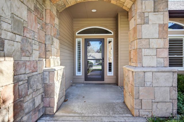 2606 N Waggle Place, Meridian, ID 83646