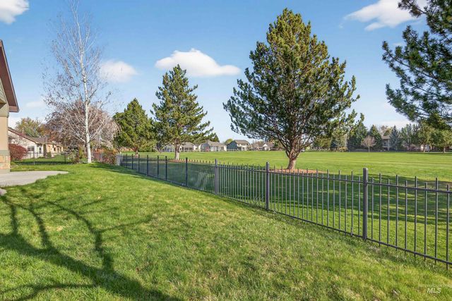 2606 N Waggle Place, Meridian, ID 83646