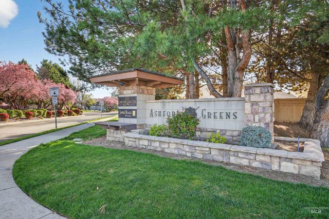 2606 N Waggle Place, Meridian, ID 83646