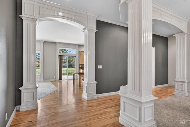 2606 N Waggle Place, Meridian, ID 83646