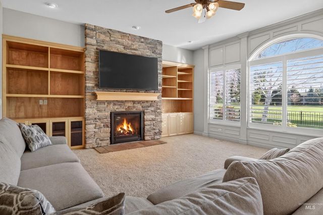 2606 N Waggle Place, Meridian, ID 83646