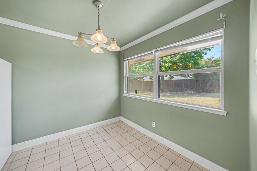 3917 High Summit Drive, Dallas, TX 75244 — photo 4