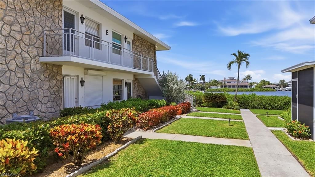 330 Kon Tiki DR B1, NAPLES, FL 34113 — photo 5