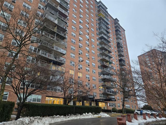 825 Morrison Avenue 4B, Bronx, NY 10473
