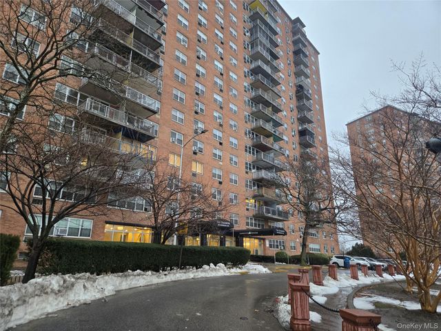 825 Morrison Avenue 4B, Bronx, NY 10473