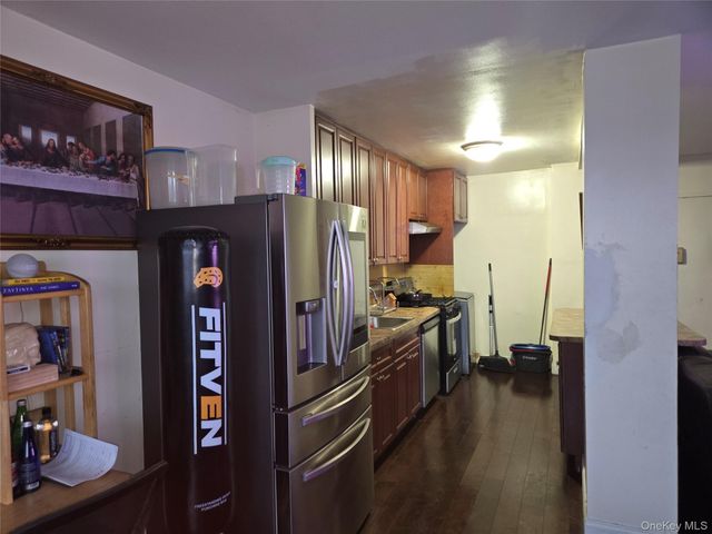 825 Morrison Avenue 4B, Bronx, NY 10473