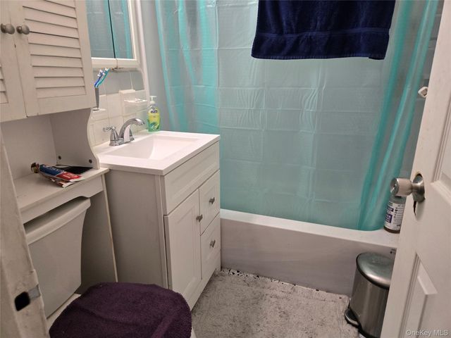 825 Morrison Avenue 4B, Bronx, NY 10473