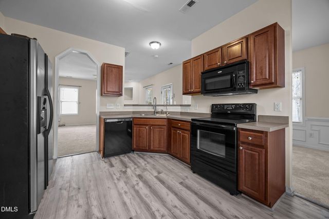 4009 Patriot Ridge Court, Raleigh, NC 27610