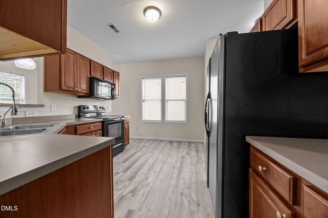 4009 Patriot Ridge Court, Raleigh, NC 27610