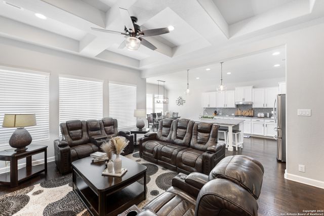 13840 TAVERNS TURN, San Antonio, TX 78253