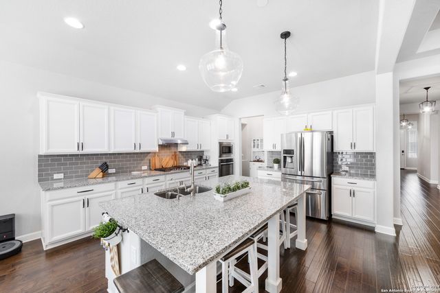 13840 TAVERNS TURN, San Antonio, TX 78253