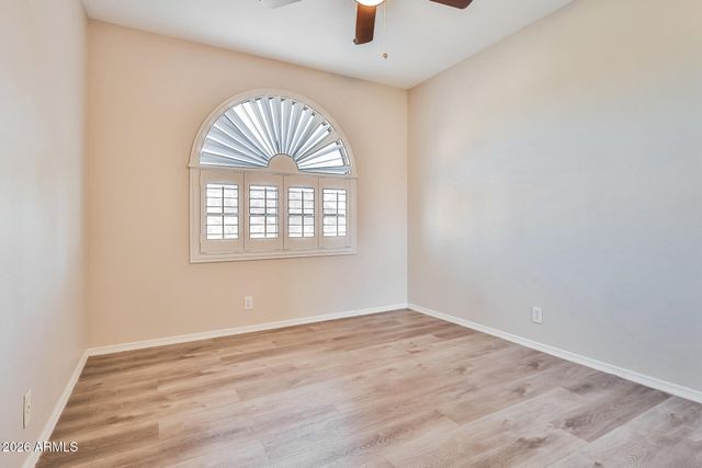 1047 E SUNBURST Lane, Tempe, AZ 85284