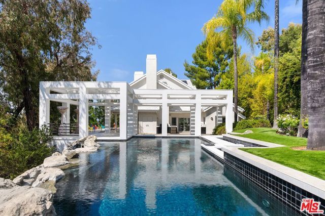 4101 Clarinda Drive, Tarzana (los Angeles), CA 91356