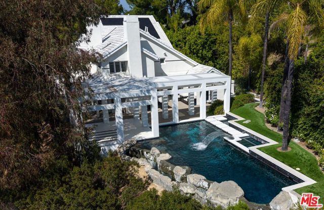 4101 Clarinda Drive, Tarzana (los Angeles), CA 91356
