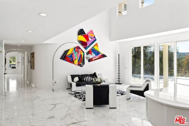 4101 Clarinda Drive, Tarzana (los Angeles), CA 91356