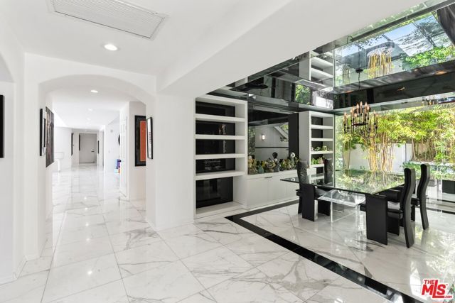 4101 Clarinda Drive, Tarzana (los Angeles), CA 91356