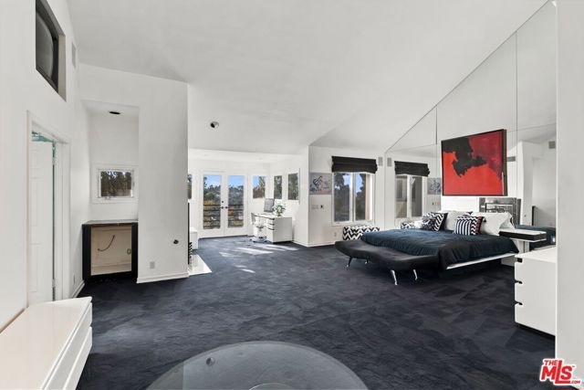 4101 Clarinda Drive, Tarzana (los Angeles), CA 91356