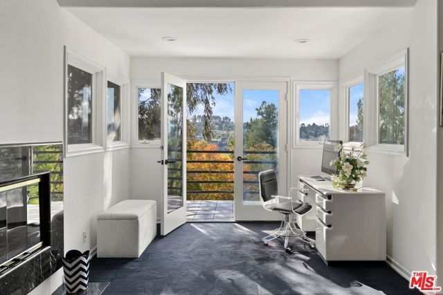 4101 Clarinda Drive, Tarzana (los Angeles), CA 91356