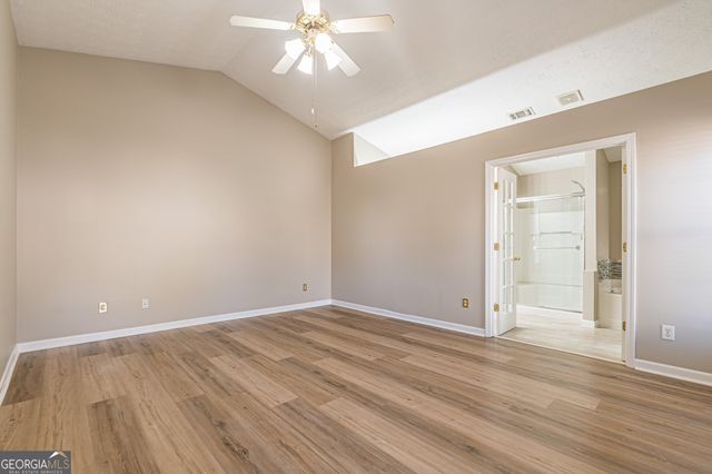 5755 Lakeview Circle, Lithonia, GA 30058