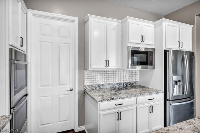 6390 Painted Creek Street, Las Vegas, NV 89149