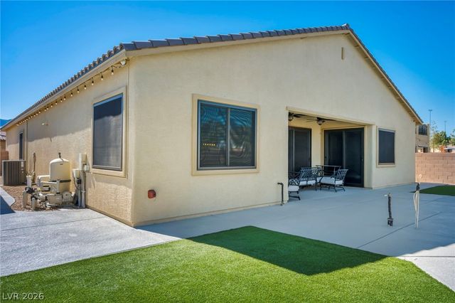 6390 Painted Creek Street, Las Vegas, NV 89149