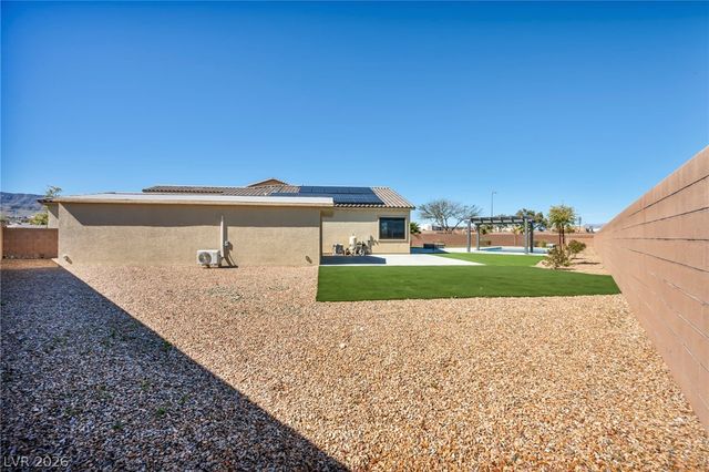 6390 Painted Creek Street, Las Vegas, NV 89149