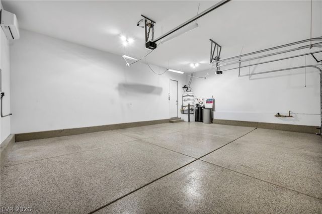 6390 Painted Creek Street, Las Vegas, NV 89149