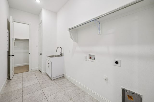 4024 Palomino Road, Aubrey, TX 76227