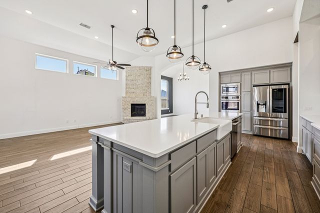 4024 Palomino Road, Aubrey, TX 76227