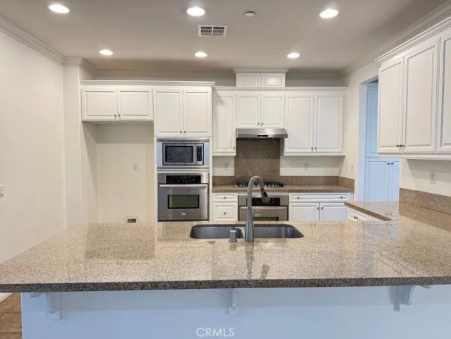 65 Distant Star, Irvine, CA 92618