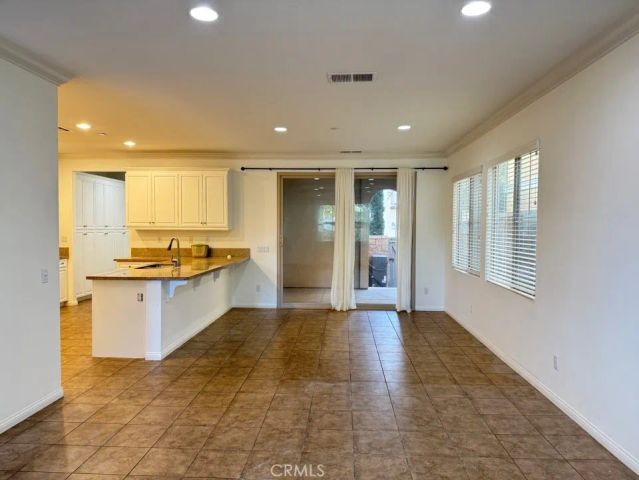 65 Distant Star, Irvine, CA 92618