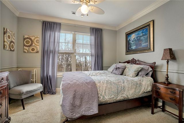 18318 Oakridge Road, Springdale, AR 72764