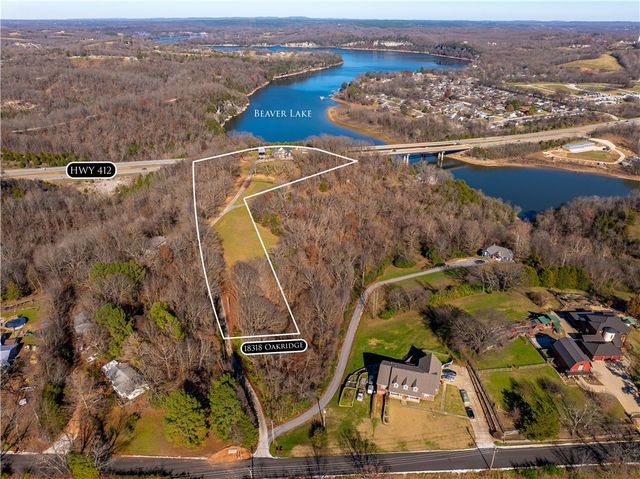 18318 Oakridge Road, Springdale, AR 72764