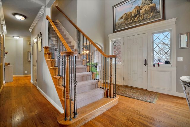 18318 Oakridge Road, Springdale, AR 72764