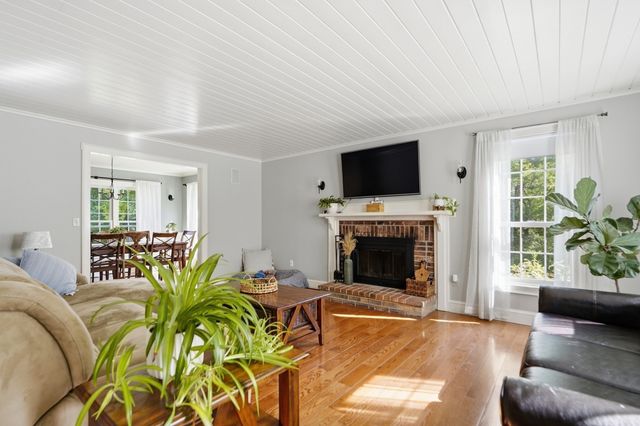 355 Tyler St, Dracut, MA 01826