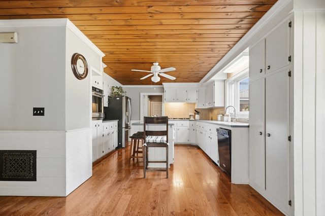 355 Tyler St, Dracut, MA 01826