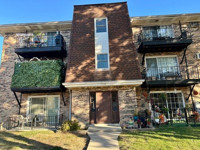 7008 Oconnell Drive 201, Chicago Ridge, IL 60415